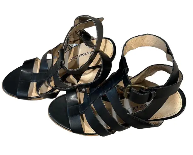 American Eagle Strappy Sandals Size 9