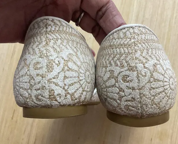 Soft Surroundings Amelia D’orsay Cream Shoes Flats Size 7.5 Small Flaw