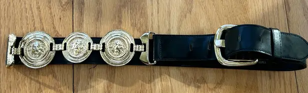 New York Studio Ladies Black Gold Leather Belt Medium Medallion Vintage