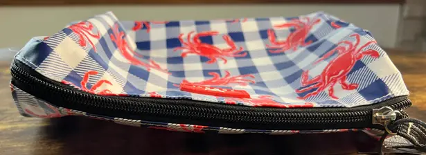 SCOUT | PACKIN’ HEAT Clawsome makeup bag Red