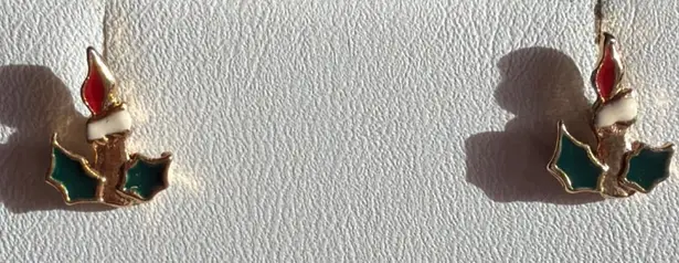 Vintage Christmas Candle Holly Stud Earrings Gold Tone Enamel .5" Estate 1.65g Red