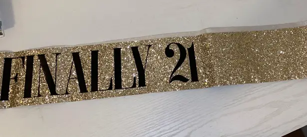 Finally 21 Sash Gold - Image 1