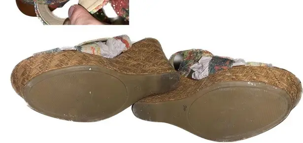 G by Guess Floral Vibrant Glitter Strappy Wedges Platform Shoes - Size 11M