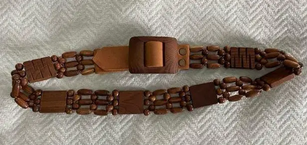 Vintage Womens Leather Wood Beaded Belt Macrame Style Boho Country Western 38”