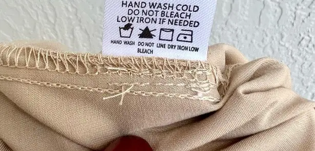 Bermuda Soul fetch women high waist beige shorts NWT small