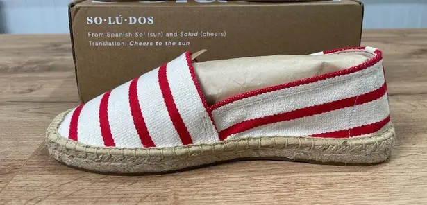Soludos Womens The Original Espadrille Red Striped Beach Slip Ons Size 7/7.5 NIB