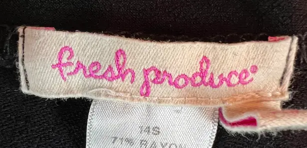 Fresh Produce | ladies pull on leggings/pants. Size: L