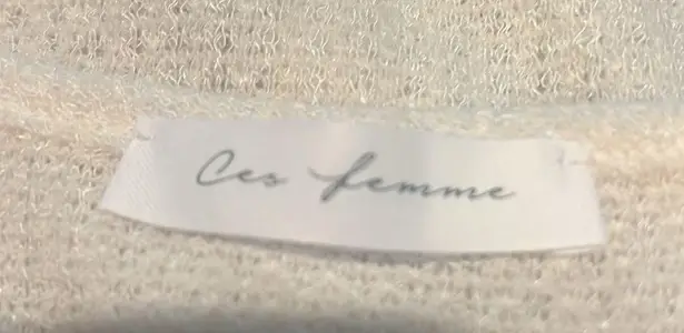 Ces Femmes Ruffle Sleeve Loose