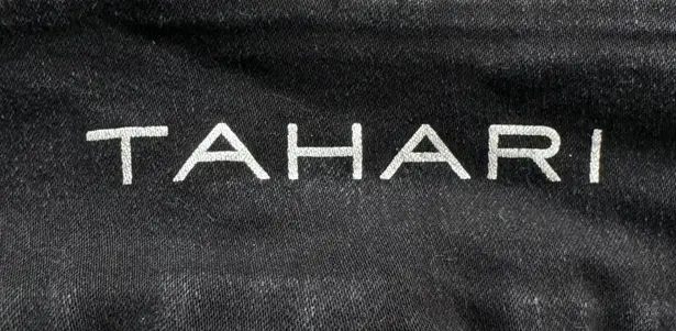 Tahari Kelly Mid Rise Black Slimming Skinny Jeans, size 14W