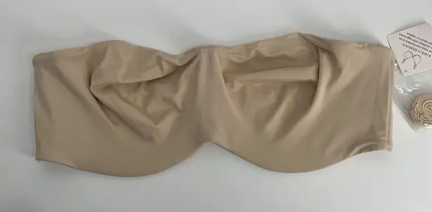 Strapless Bra Beige 44DDD Underwire Padded Full Coverage Back Clasp Tan Size undefined - Image 1