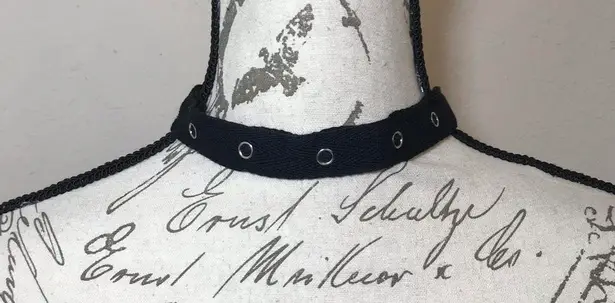 Ivy Leaf Accessories Gothic Black Grommet Punk Chocker New