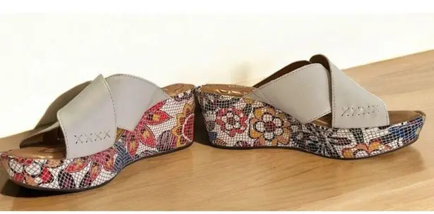 Born Curstyn White Leather Floral Mosaic Platform Wedge Mule Shoe Size 8M Women