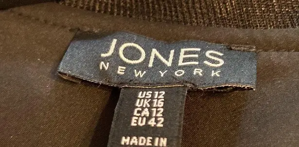 Jones New York  Women’s Dress size 12 brand new with tag length 36” bust 36”