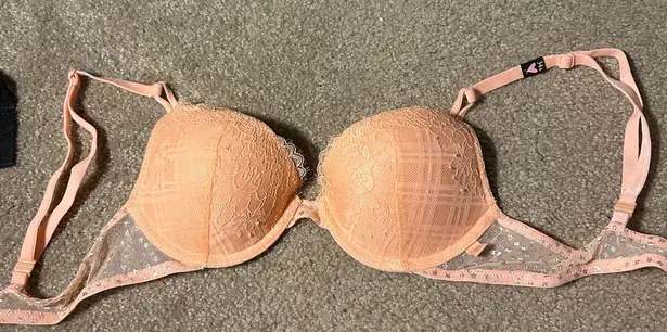 Victoria's Secret Victoria Secret Peach Push Up Bra 