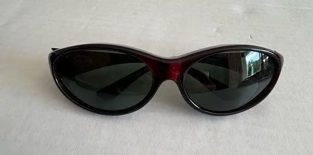 NWOB Cocoons Streamline (s) Black Cherry Polarized Gray sunglasses Red