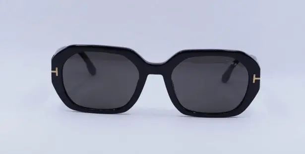 Tom Ford FT0917 01A Black / Smoke