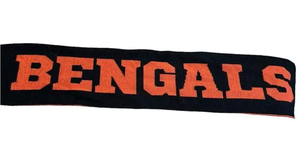 NFL FOREVER COLLECTIBLE  Cincinnati Bengals knit scarf