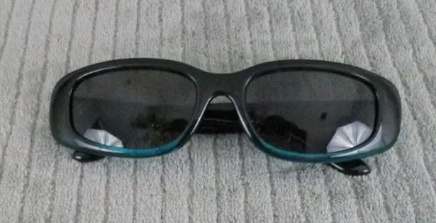 New Divine Eyewear Medusa Black Fade/Smoke Sunglasses Women's NWT