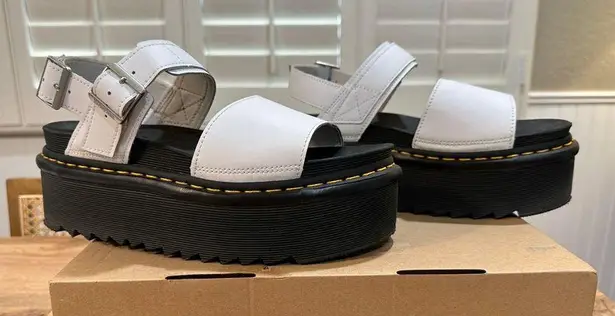 Dr. Martens  Voss Quad Sandal White Size EU 41 US 9 NIB Hydro Leather Platforms