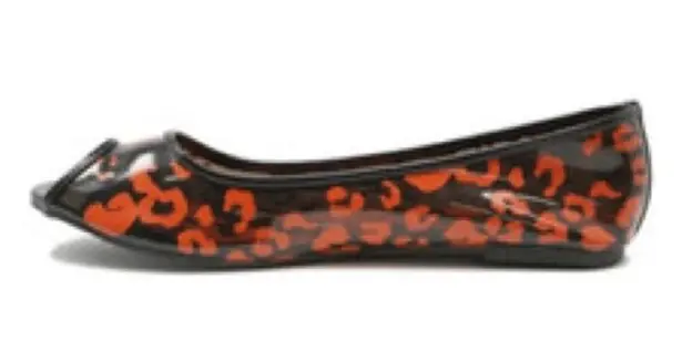 Iron fist Black and Red Skull Flats