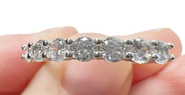 Sterling Silver Round Cut Seven Clear Glass Stones Band Ring