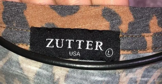 Zutter boss babe cheetah print shirt size large animal print working shirt