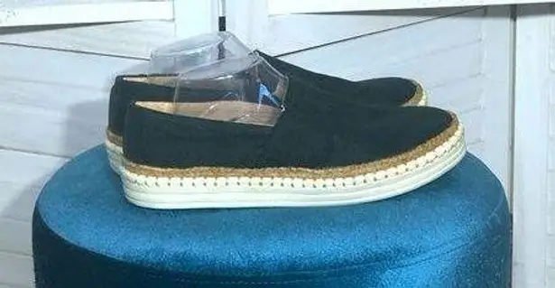 Soda  black canvas slip ons flat white threaded rubber sole shoes women’s sz 10