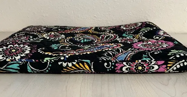 Vera Bradley  IPad Laptop Bag Floral Print on Black EUC Like New