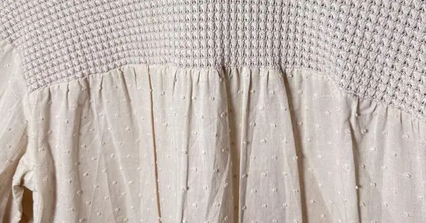 DR2 Blouse Womens Small Cream Boho Crochet Tiered Babydoll Swiss Dot Vanilla