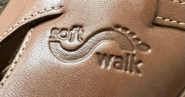 soft walk | women’s slide sandal shoes. Size: 10M