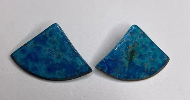 Vintage Earrings Blue & Gold Flecks Triangular/Fan Shaped EUC OS Artsy Abstract