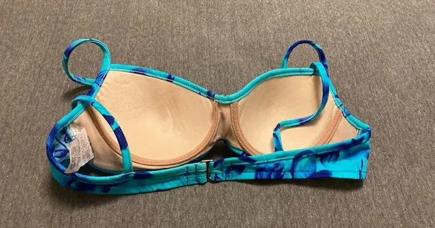 ☀️ Illusion Blue Tie Dye Bikini Top with Underwire Size 8