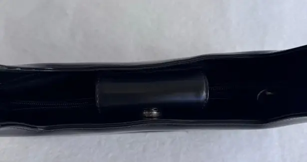 Guess Vintage  Black Patent Leather Shoulder Bag Y2K Minimalist Baguette 90s