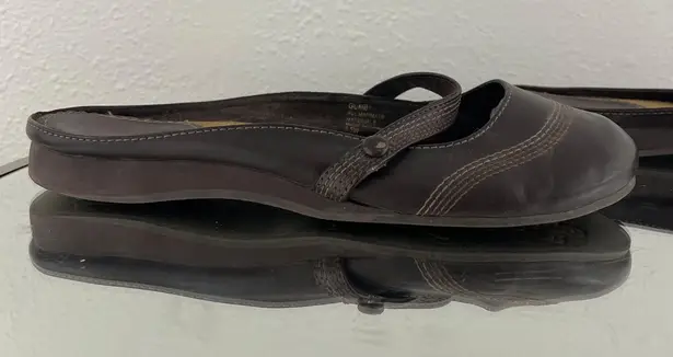 Mudd Vintage Y2K 2000s Dark Brown Faux Leather Preppy Mary Jane Slip On Flats