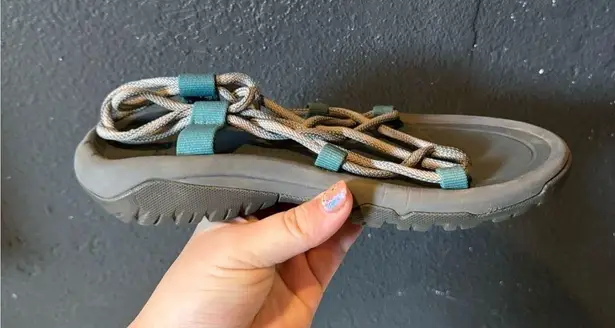 Teva Women’s  Grey Blue Hurricane XLT Infinity Sandals Size 7