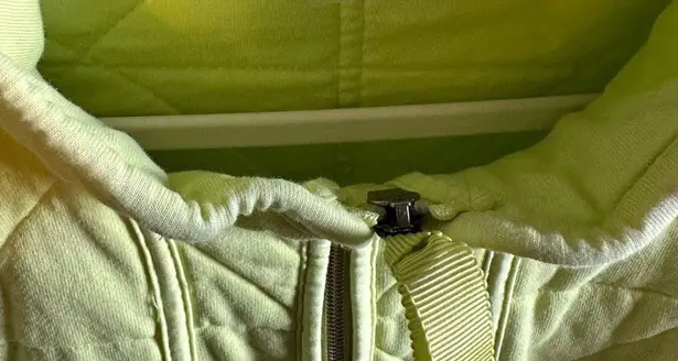 California Waves Callia souses lime Quilted Jacket