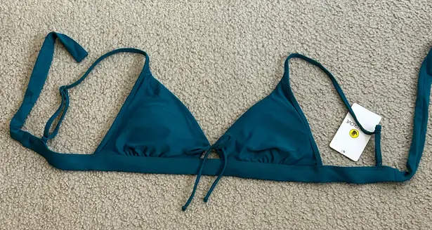 Body Glove NWT Smoothies Adalee Solid Triangle Bikini Top - Spark/Dark Teal - M