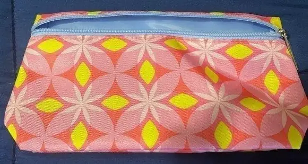 Clinique  Makeup bag. Travel bag. Toiletries. New without tags