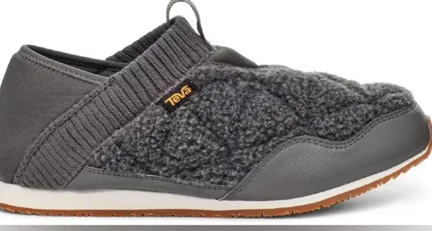 Teva  • NWT New In Box ReEmber Fleece Slip On Charcoal Grey Shoes