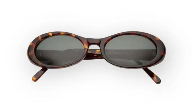 new ☀︎︎ Retro Oversized 90's Oval Sunglasses Sunnies ☀︎ Tortoise + Smoke Lenses