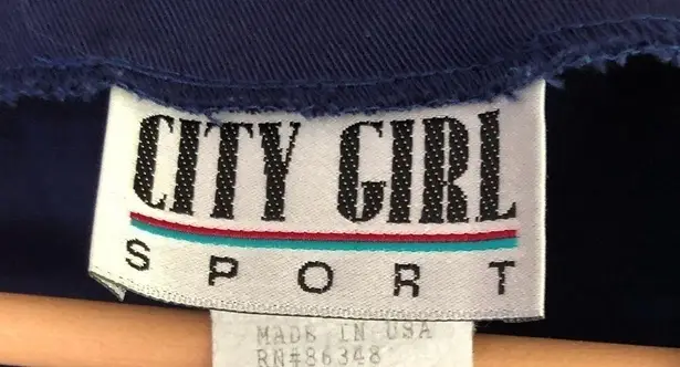 Vintage City Girl Sport embroidered metallic gold western vest size 10