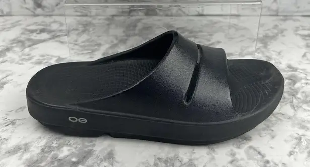 Oofos Ooahh Thick Recovery Slides Sandals Size Mens 7 Womens 9 Solid Black