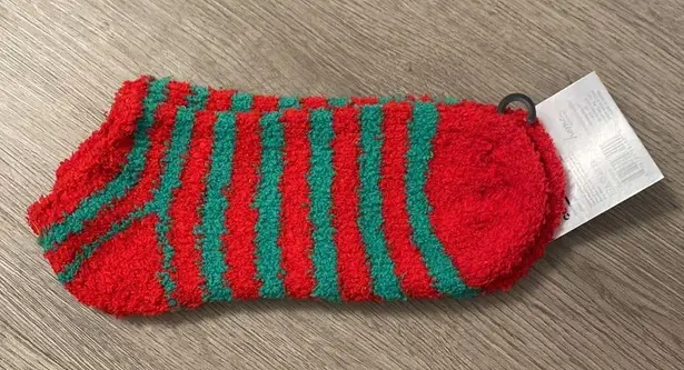 BOGO Women’s Red/Green Striped Cozy Ankle Socks Red
