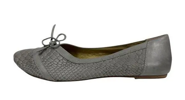 Latigo Boast Flats Womens 9M Gray Snake Embossed Leather Ballet Minimal Casual