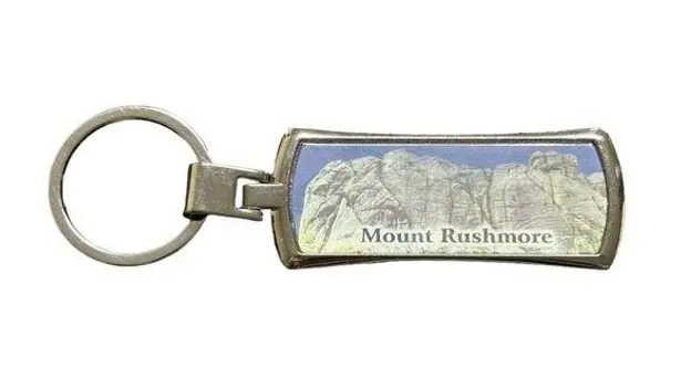 Mount Rushmore South Dakota Souvenir Keychain Ring Taylor Purple Backpack Travel