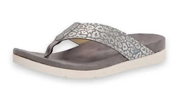 Spenco Orthotic Thong Sandals in Grey Shimmer Cheetah Print 9.5 Gray