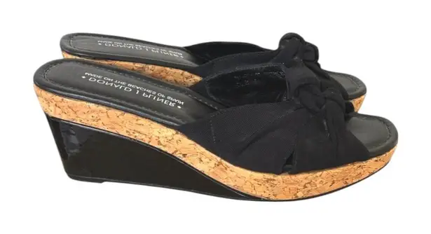 Donald Pliner VTG. Y2K BLACK BOW TIE WEDGE SANDALS SIZE 10 1/2 NEW.