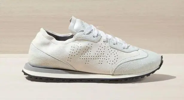 NEW WITH BOX P448 AUDRY SNEAKERS IN WHITE SIZE 36!