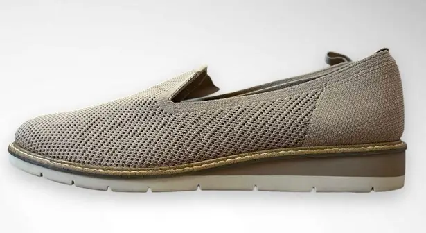 Kelly & Katie Aerin Taupe Sport Loafer Size 9.5 | EUC