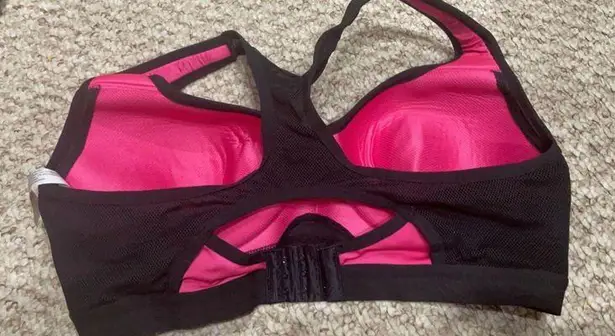 Danskin Sports Bra